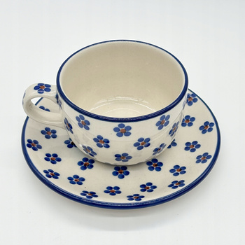 Tasse Handgefertigte Tasse mit Untertasse Bunzlauer Keramik 200 ml