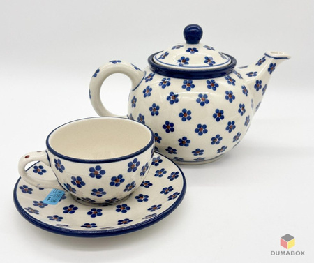 Handgefertigte Tasse mit Untertasse Bunzlauer Keramik